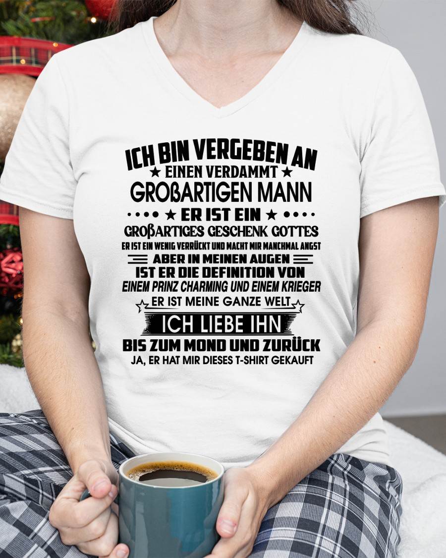 ICH BIN VERGEBEN AN EINEN VERDAMMT GROßARTIGEN MANN - Das perfekte Geschenk für deine Freundin - GER/NINA00 (SKU2605-392-00)