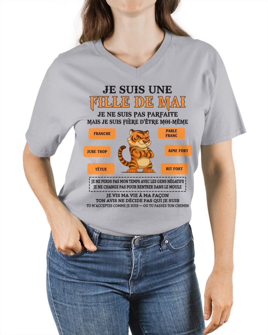 JE SUIS UNE FILLE DE MAI      - fma NINA05 / fr05 (SKU26T-01240-05)