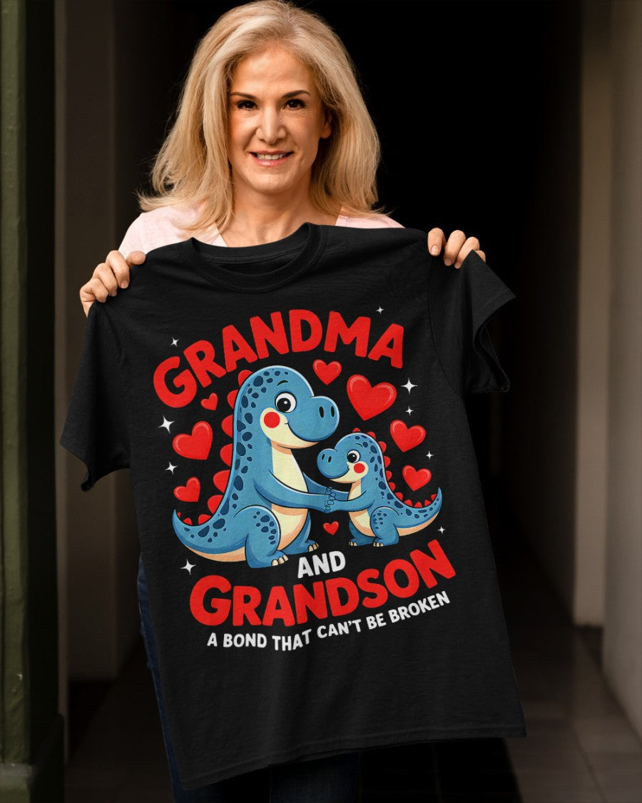 GRANDMA AND GRANDSON A BOND THAT CAN'T BE BROKEN DINOSAUR UNISEX T-SHIRT NINA00 (SKU-GMS3)