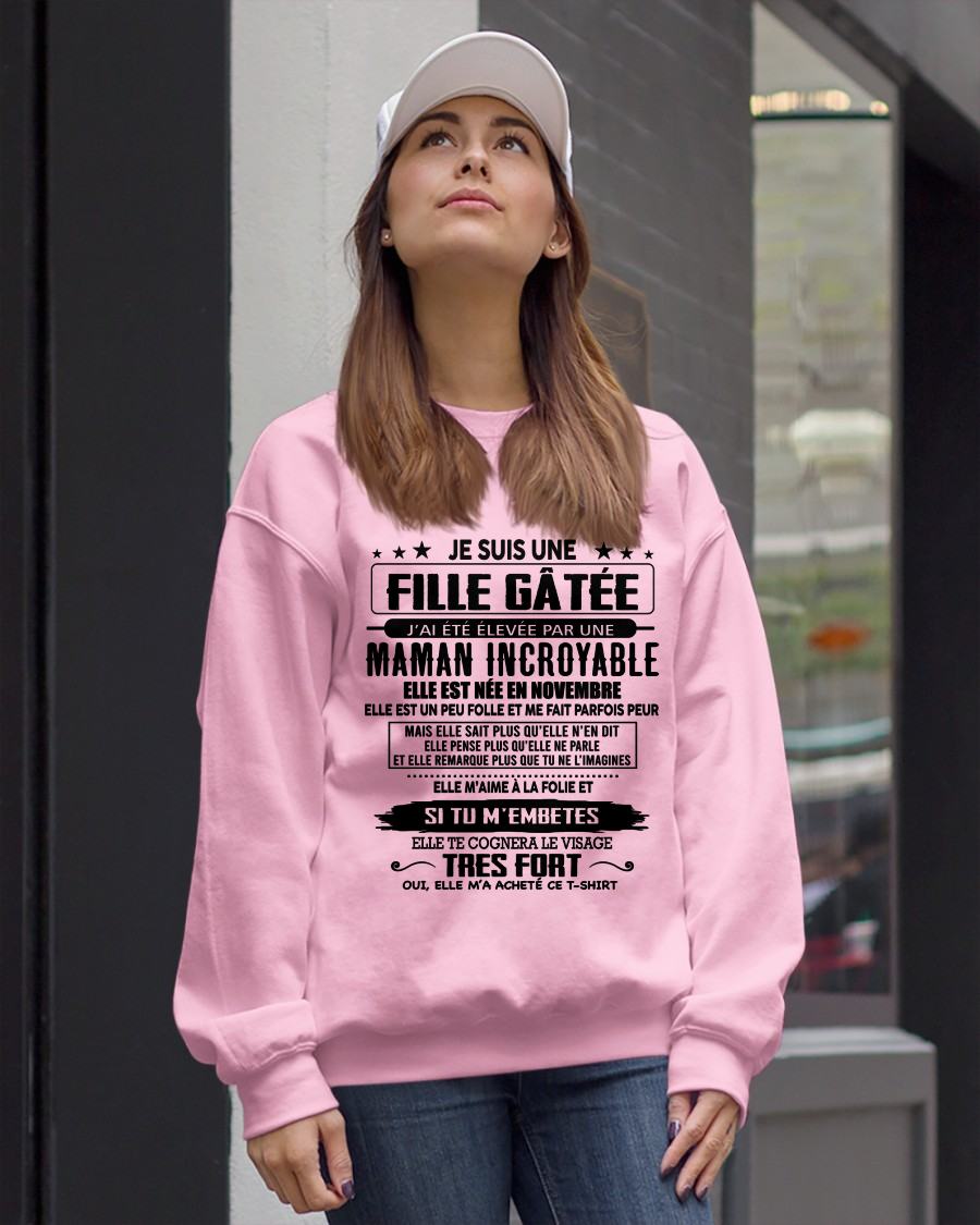 NOVEMBRE - T-SHIRT JE SUIS UNE FILLE CHANCEUSE – CADEAU TOUCHANT DE MAMAN INCROYABLE - frNINA11 (SKU26T-0190-11)